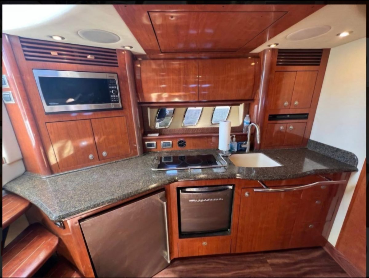 Sea Ray Sundancer galley kitchen